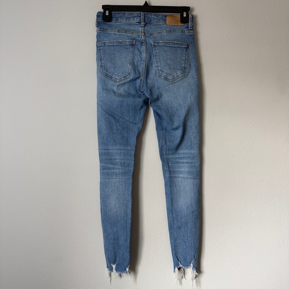 Zara The Skinny Distressed High Rise Jeans Blue Medium Wash Raw Hem Size‎ 4 - Picture 2 of 6